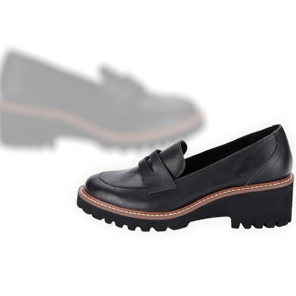 🆕Black Leather Chunky Heel Loafer - Picture 7 of 8